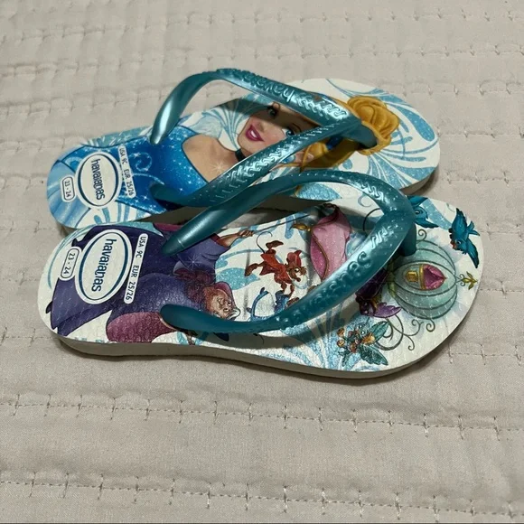 Havaianas Disney Princess  size 9C - Picture 2 of 5